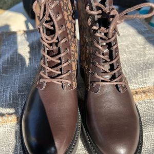Brand New! Never been worn boots!
